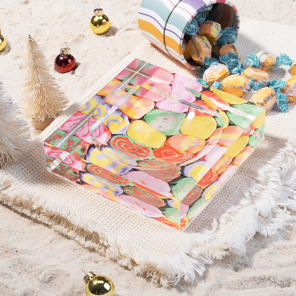 SweetArt™ Taffy Candy Dish